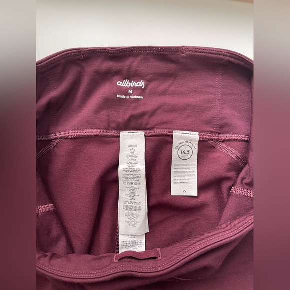 ALLBIRDS Natural Legging in Maroon Size M Activewear - Picture 4 of 4